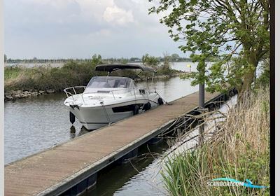 Jeanneau Cap Camarat 9.0 Walk Around Motorboot 2021, mit Suzuki motor, Niederlande