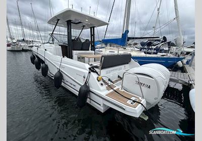 Jeanneau Cap Camarat 9.0WA S2 Motorboot 2024, mit Yamaha F250 motor, England