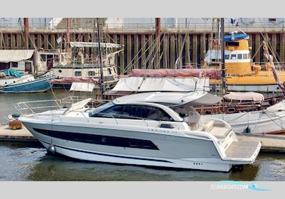 Jeanneau Leader 40 Motorboot 2017, mit Volvo Penta D6-370 motor, Deutschland