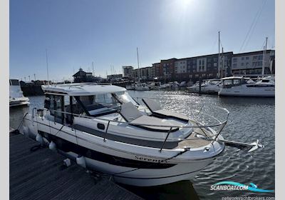 Jeanneau Merry Fisher 1095 Motorboot 2023, mit Yamaha Nsb U And LU Dbw motor, England