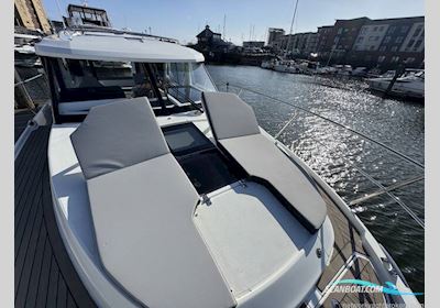 Jeanneau Merry Fisher 1095 Motorboot 2023, mit Yamaha Nsb U And LU Dbw motor, England