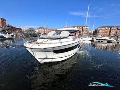 Jeanneau Merry Fisher 1095 Motorboot 2022, mit Suzuki motor, England