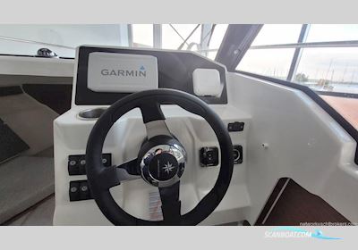 Jeanneau Merry Fisher 605 Legende Motorboot 2024, mit Suzuki motor, England