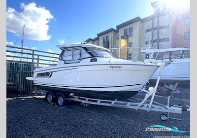 Jeanneau Merry Fisher 695 Motorboot 2022, mit Yamaha F150 motor, England