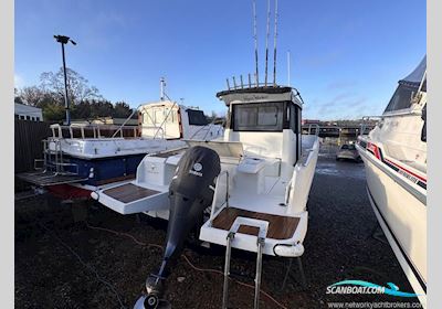 Jeanneau Merry Fisher 795 Marlin Motorboot 2018, mit Yamaha F200GETX motor, England