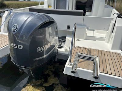 Jeanneau Merry Fisher 795 Series 2 Motorboot 2021, mit Yamaha F250 motor, England