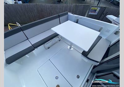 Jeanneau Merry Fisher 795 Motorboot 2026, mit Yamaha F200XCB motor, England