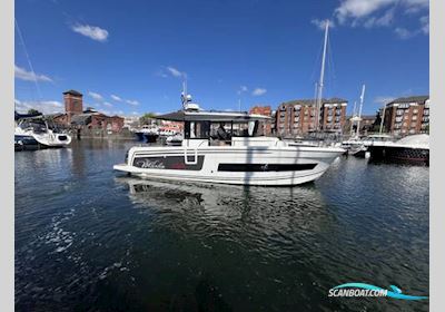 Jeanneau Merry Fisher 895 Marlin Motorboot 2020, mit Yamaha motor, England
