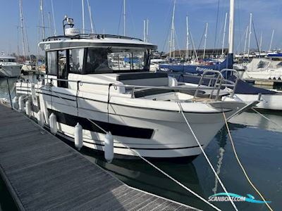 Jeanneau Merry Fisher 895 Marlin Motorboot 2020, mit Yamaha F250 motor, England