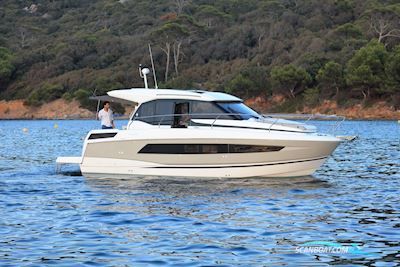 Jeanneau NC 33 Motorboot 2019, mit 2x 220 hk Volvo Penta motor, Dänemark