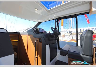 Jeanneau NC 33 Motorboot 2019, Niederlande