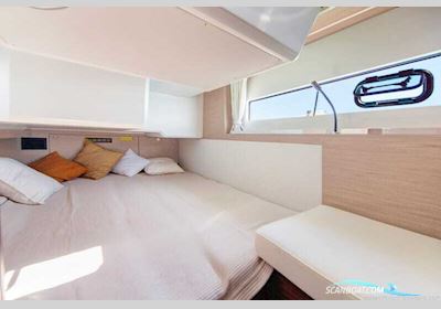 Jeanneau NC 37 Motorboot 2025, mit Volvo D3 motor, England