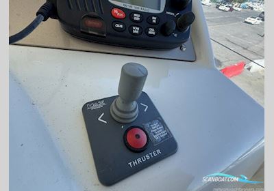 Jeanneau Prestige 30s Motorboot 2007, mit Volvo Penta motor, England