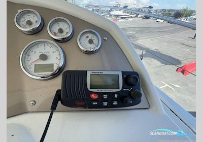 Jeanneau Prestige 30s Motorboot 2007, mit Volvo Penta motor, England