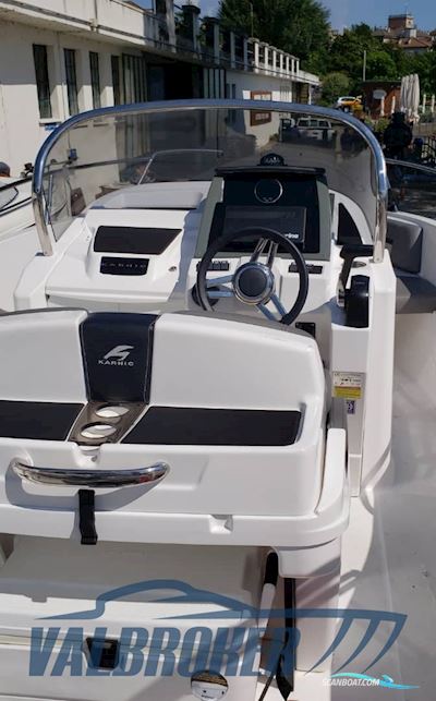 Karnic SL 601 Motorboot 2021, mit Selva 115 Xsr motor, Italien