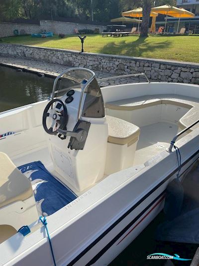 Karnic smart 1 48 Motorboot 2016, mit Yamaha motor, Griechenland