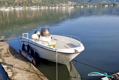 Karnic smart 1 48 Motorboot 2016, mit Yamaha motor, Griechenland