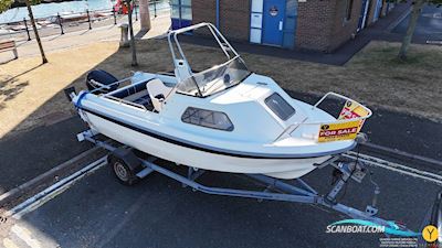 Kingfisher 166 Sports Fisher Motorboot 2010, mit Evinrude Etec motor, England