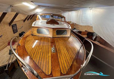 Klassisk Mahognibåd Ny Motor 17 T Epoxy Uvskrog. Motorboot 1959, mit Vetus motor, Dänemark