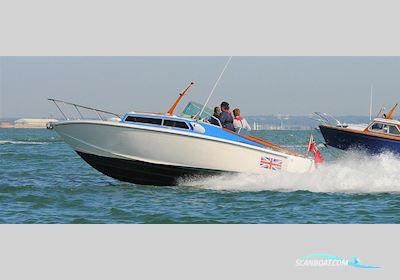 Levi Triana 25 Motorboot 1969, mit 1 x Volvo Penta V8-350-C motor, England