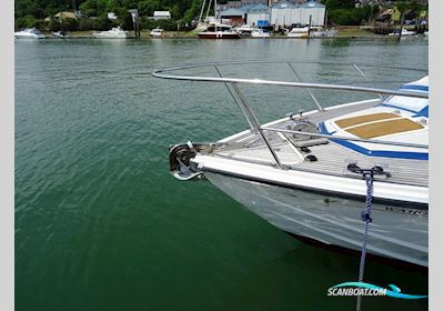 Levi Triana Tantarella 35 Motorboot 1974, mit 2 x Ford Sabre Dover Block 275hp engines with three bladed bronze propellers motor, England