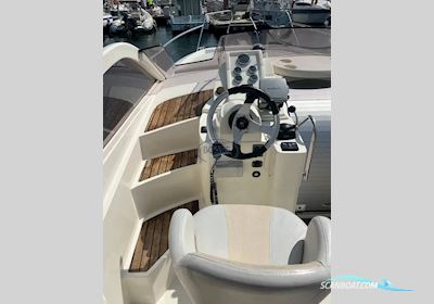 Lexsia  Silence 26 Motorboot 2009, mit Volvo Penta  motor, Frankreich