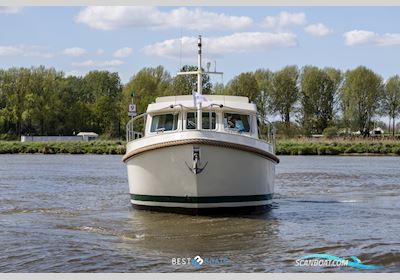 Linssen  Grand Sturdy 29.9 Sedan Motorboot 2006, mit Volvo Penta is een toonaangevende fabrikant van maritieme motoren en aandrijfsystemen. Het merk staat bekend om zijn betrouwbare en krachtige motoren motor, Niederlande