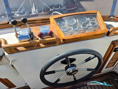 Litton Trawler Motorboot 1979, Niederlande