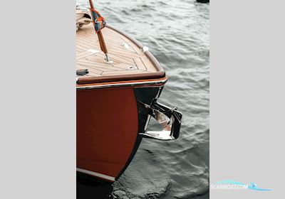 Long Island 28 Sportsman Sun Motorboot 2011, Niederlande