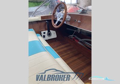 MOLINARI Piviere Motorboot 1971, mit Evinrude 737 motor, Italien