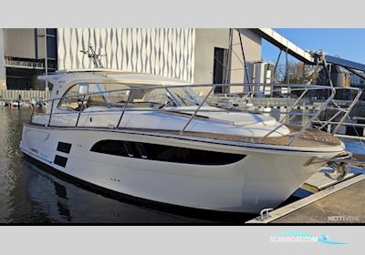 Marex 310 Sun Cruiser Motorboot 2020, mit Mercruiser motor, Finland