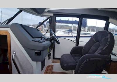 Marex 330 Scandinavia Motorboot 2022, mit Volvo Penta motor, England