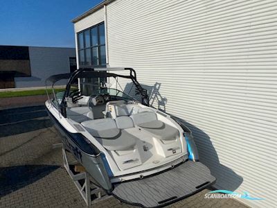 Mastercraft 280Vld Motorboot 2004, mit Pcm motor, Niederlande