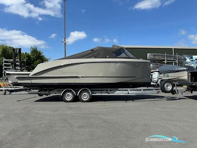 Maxima 680 Sport Lounge Motorboot 2025, mit Suzuki motor, Niederlande