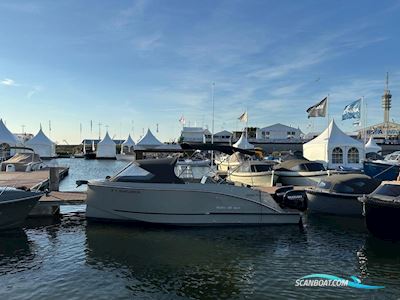 Maxima 680 Sport Lounge Motorboot 2025, mit Suzuki motor, Niederlande