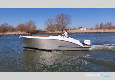 Maxima 680 Sport Lounge Motorboot 2026, mit Mercury 150 Exlpt Efi motor, Dänemark