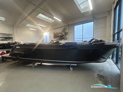 Maxima 720 Retro Motorboot 2025, Dänemark