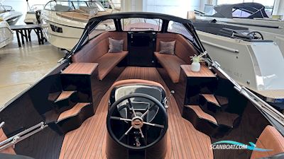Maxima 750 Flying Lounge Motorboot 2025, Dänemark