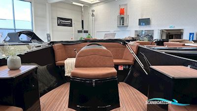 Maxima 750 Flying Lounge Motorboot 2025, Dänemark