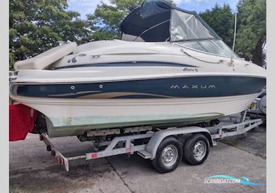 Maxum 2300 SC Motorboot 2002, mit Mercruiser 5.0L MPI motor, England