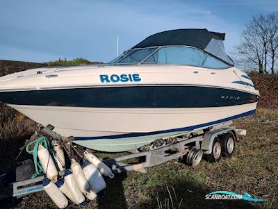 Maxum 2300 SC Motorboot 2002, mit Mercruiser 5.0L Mpi motor, England