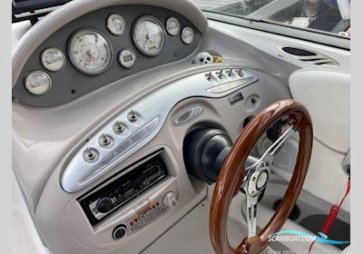 Maxum 2400 Motorboot 2004, mit Mercruiser 5.0 motor, England