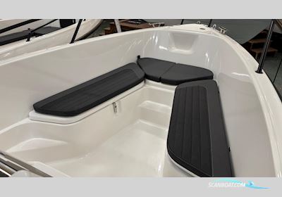 Micore 53 CC Motorboot 2025, mit Mercury motor, Sweden