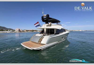 Monte Carlo Yachts 65 Motorboot 2015, mit Man motor, Spanien