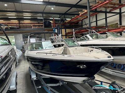 Monterey 214  224 FS Bowrider Motorboot 2009, mit Volvo Penta motor, Niederlande