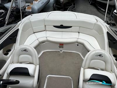 Monterey 214  224 FS Bowrider Motorboot 2009, mit Volvo Penta motor, Niederlande