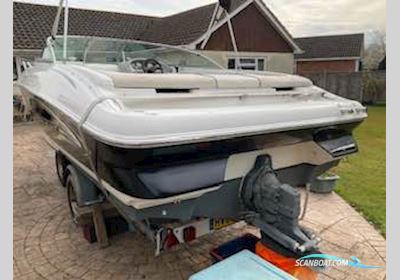 Monterey 218 lc Motorboot 2005, mit Mercruiser motor, England