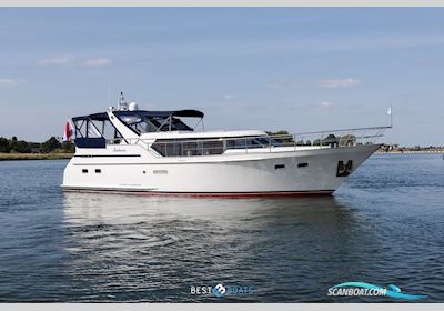 Mulder 48 Futura Favorite Superieur Motorboot 1995, mit Perkins Sabre is een dieselmotor van het Britse merk Perkins, dat wereldwijd bekendstaat om zijn betrouwbare, duurzame en onderhoudsvriendelijke moto motor, Niederlande