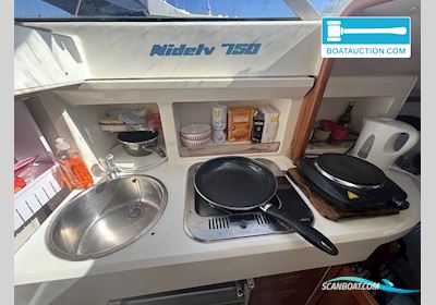 Nidelv 750 Motorboot 1995, mit Volvo motor, Frankreich