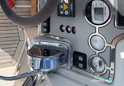 Nimbus 230 R Motorboot 2004, mit Volvo Penta 5,7 gxi motor, Sweden